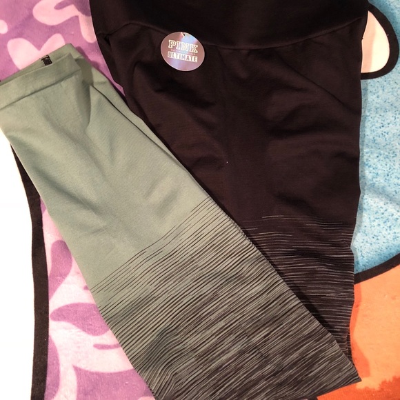 BNWT Pink Victoria’s Secret Ultimate Leggings - Picture 3 of 5